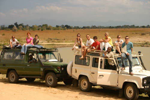 4x4 Family car rental Zimbabwe