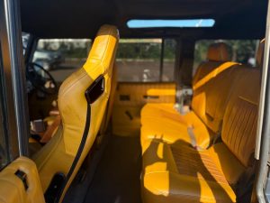 4x4 Land Rover Defender 4x4 Land Rover Defender